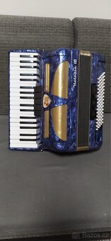 Akordeon Lignatone Melodia III - 2