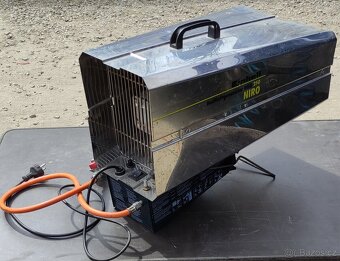 Horkovzdušné topidlo - 2