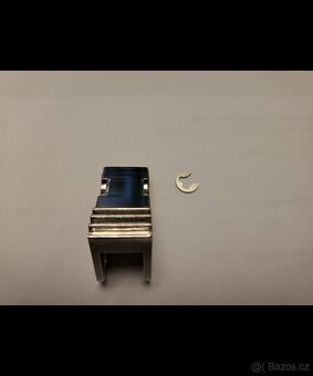 Pastorek pro kliku Tesla model S - 2