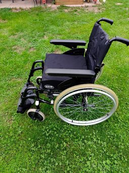 Invalidní vozík - 2