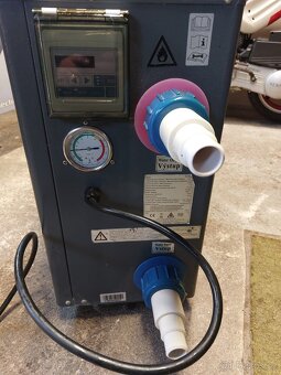 Prodám tepelné čerpadlo AZURO 5 kW - 2