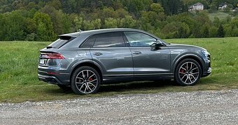 Prodám Audi Q8 S-Line BLAC PAKET 210 kw s vysokou výbavou - 2