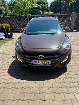 Hyundai I 30 1,6 16V CRDi combi - 2