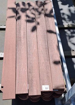 Plotove prkno WPC oak brown obla - 120ks - 2
