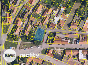 Stavební pozemek 378 m² v Rakšicích v Moravském Krumlově - 2