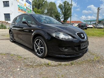 Seat Leon 1.4 MPI vzhled Cupra, klima - 2