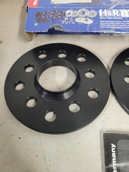 Rozšiřovácí podložky H&R 5x112 / 8mm - 2