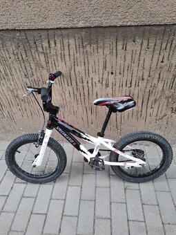 Dětské kolo Specialized Hotrock 16" - 2