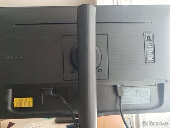 Prodám monitor Samsung ViewFinity S6 - 2