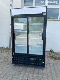 Prosklená lednice AHT ,málo použitý, r 2021 - 2