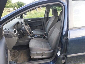 Ford focus 1.6i - 2