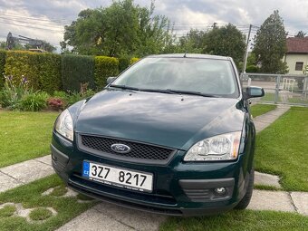 Ford Focus 1.6 benzín - 2