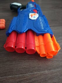 Nerf Elite Dual Strike - 2