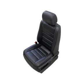 Sedačky černá kůže VW Touareg 7L r.v. 2007 - 2