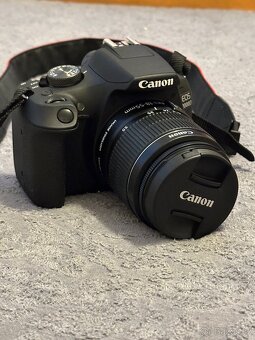 Canon EOS 2000D - jako nový - 2