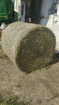 Prodám balíky sena 130 cm - 2