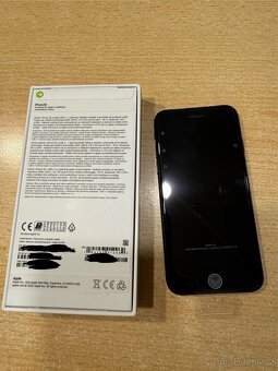 iPhone SE 2022 64gb....Nový, neaktivován, záruka Apple - 2