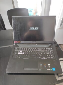 Herní notebook ASUS TUF Gaming F17 - 2