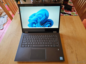 konvertibilní notebook 3-in-1 Lenovo Yoga 520-14IKB - 2