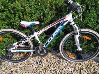 Dětské kolo značky Cube Acid 240, velikost 24" - 2