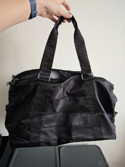 Černá sportovní kabelka - 2