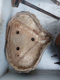 Sedlo ČZ 150C nebo JAWA PERAK - 2