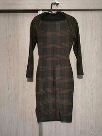 Pouzdrove šaty ZARA XS - 2