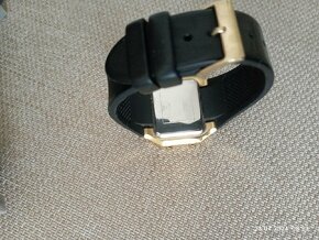 Prodám digit.hodinky GUESS.Freestylovou koloběžku... - 2