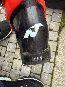 Dětské lyže a boty - 2