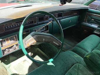 Lincoln Continental Town Car (r.1976) - 2