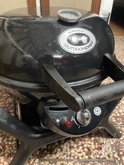 Plynový zahradní gril - 2