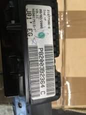 Přístrojová deska,tachometr Espace 4 - 2