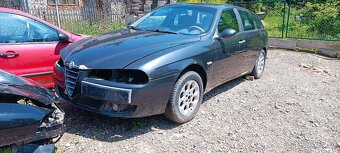 Prodám Alfa Romeo 156 2.4 20v na díly - 2