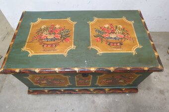 Malovaná truhla - 2