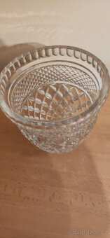 Váza broušená - 2