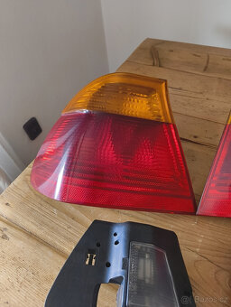 zadní světla BMW E46 sedan před-facelift - 2