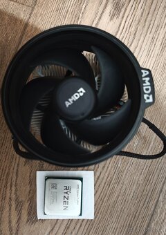 AMD RYZEN 7 2700 - 2