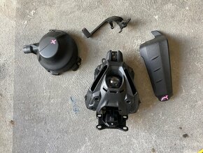 Yamaha MT 09,díly - 2