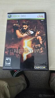 Resident evil 5 xbox 360 - 2
