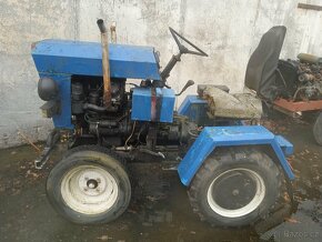 Traktor malotraktor domácí vyroby - 2