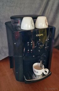 Kávovar Krups EA81 - 2