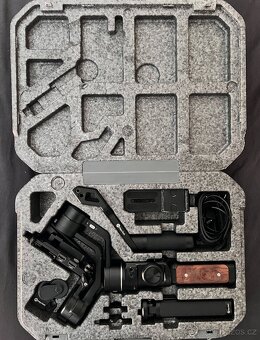 Stabilizátor FeiyuTech AK200S - 2