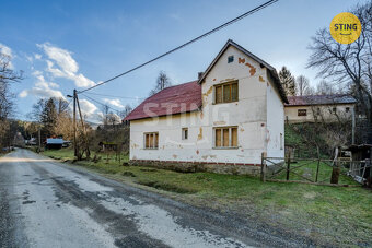 Prodej rodinného domu 5+1, Karolinka, 131598 - 2