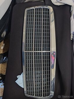 W210 masařka přední maska NOVÁ - 2