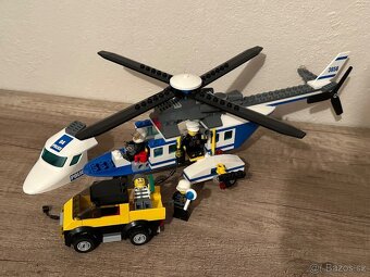 Lego 3658 policajný vrtulnik kompletne - 2