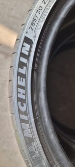 Pneu, Michelin 285/30 ZR20 - 2