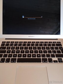 Macbook Air 2015 i5, 4GB, 120GB - 2