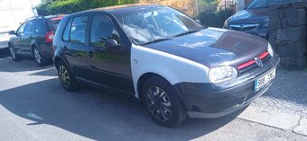 Volkswagen Golf 4 1.6 16V - 2