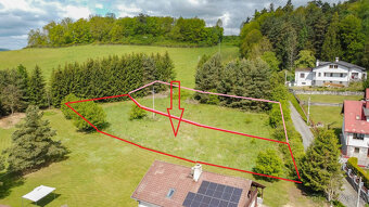 Pozemek určený k výstavbě domu 1679 m2 v Kolinci - 2