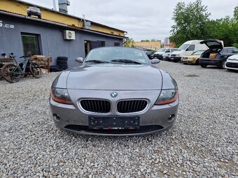 BMW Z4 CABRIO,2.5i,141KW,LPG,AUTOMAT,XENON,KŮŽE,DVĚ STŘECHY - 2